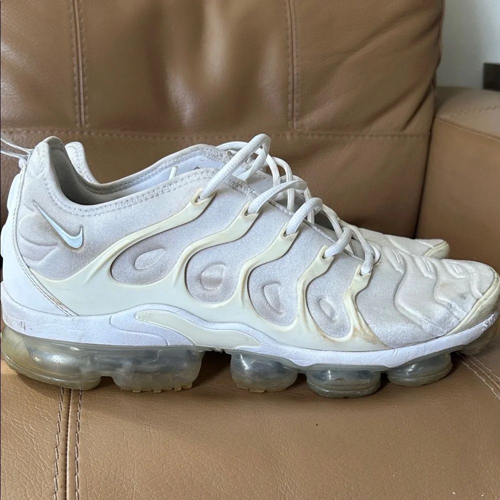 Nike Air VaporMax Plus in Cream White size 12.5 - Picture 5 of 12